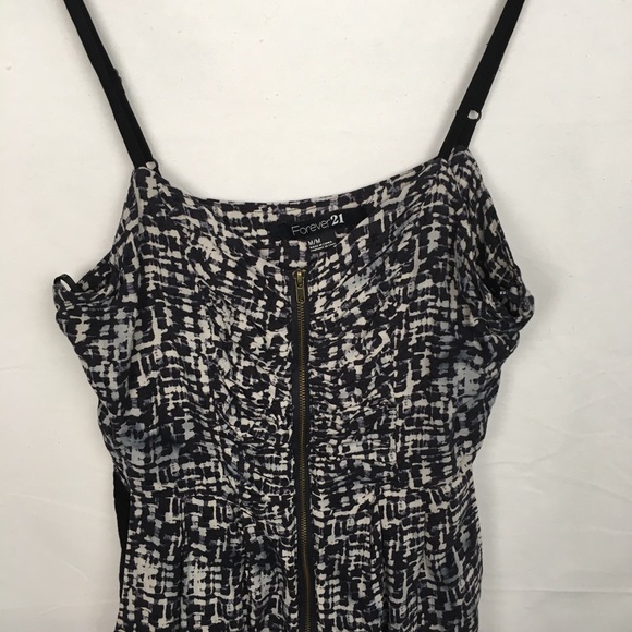 Abstract Pattern Black and Grays Sundress - Picture 2 of 5
